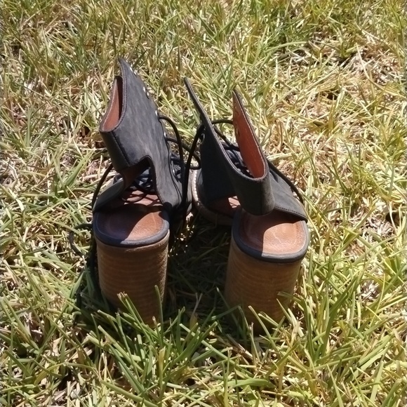 Free People Shoes collab with Jeffrey Campbell - Picture 10 of 12